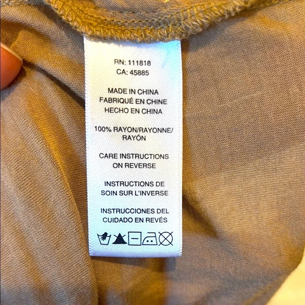 Michael Kors NWOT Shimmering Bronze Sequin Blouse, formal & casual, size medium - Picture 5 of 7